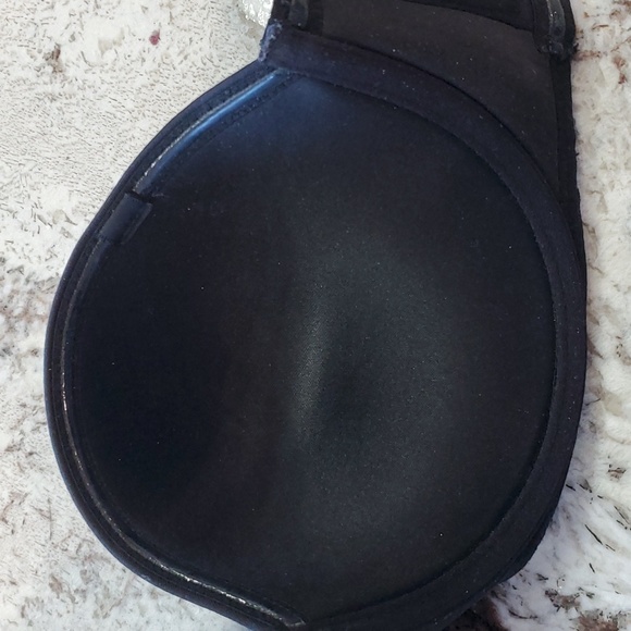 Torrid Black Strapless Bra - Picture 11 of 15